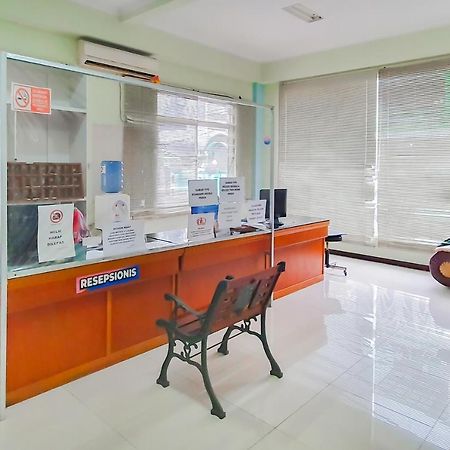 Urbanview Hotel Bartu Moh Toha Bandung By Reddoorz Luaran gambar